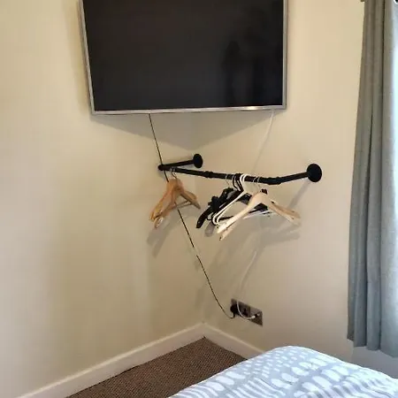 Accomadation Wrexham Esterno foto