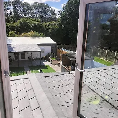 Accomadation Wrexham Esterno foto