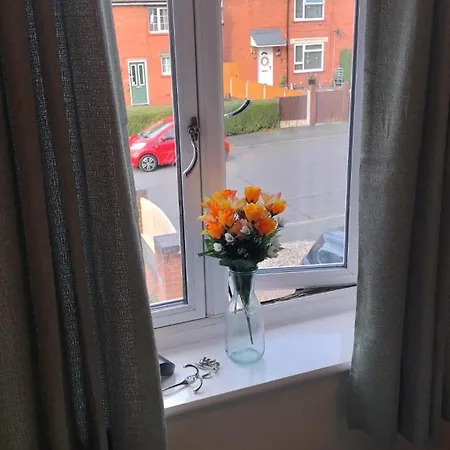 Accomadation Wrexham Esterno foto