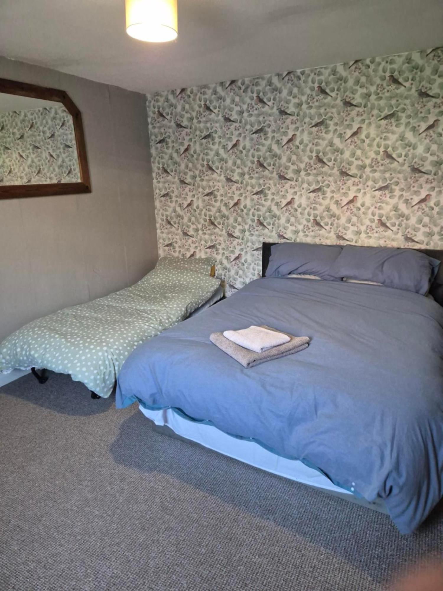 Accomadation *