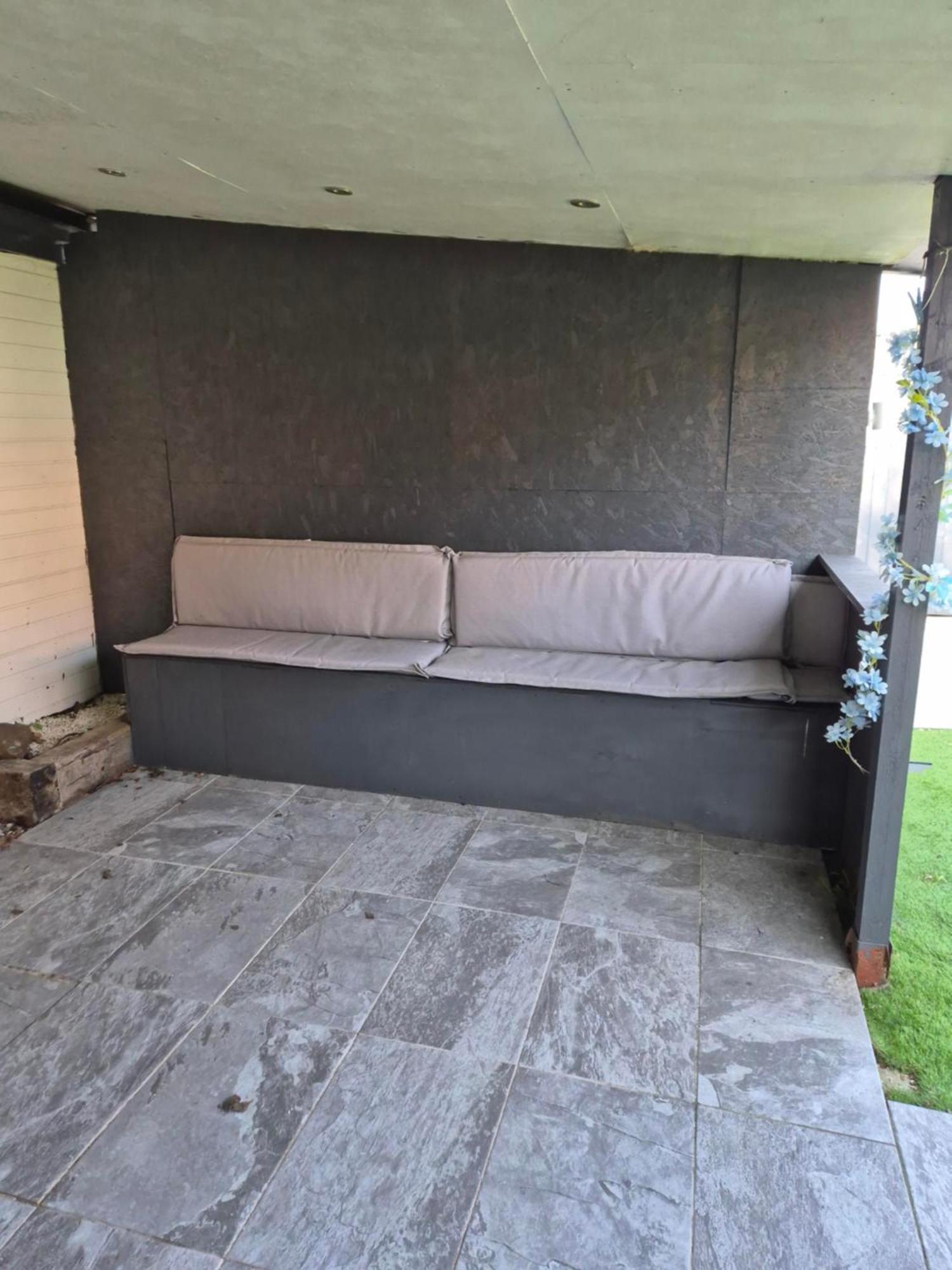Accomadation Wrexham